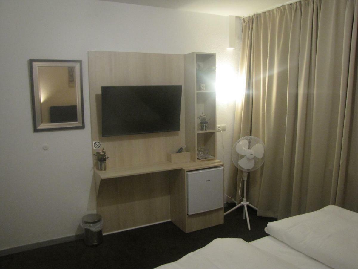 Milano Hotel Hamborg Eksteriør billede